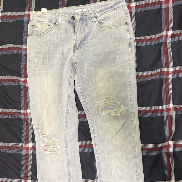 Ripped denim jeans - Picture 1 of 1